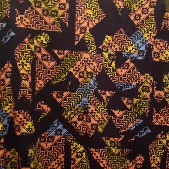 Lularoe Randy - Picture 2 of 3